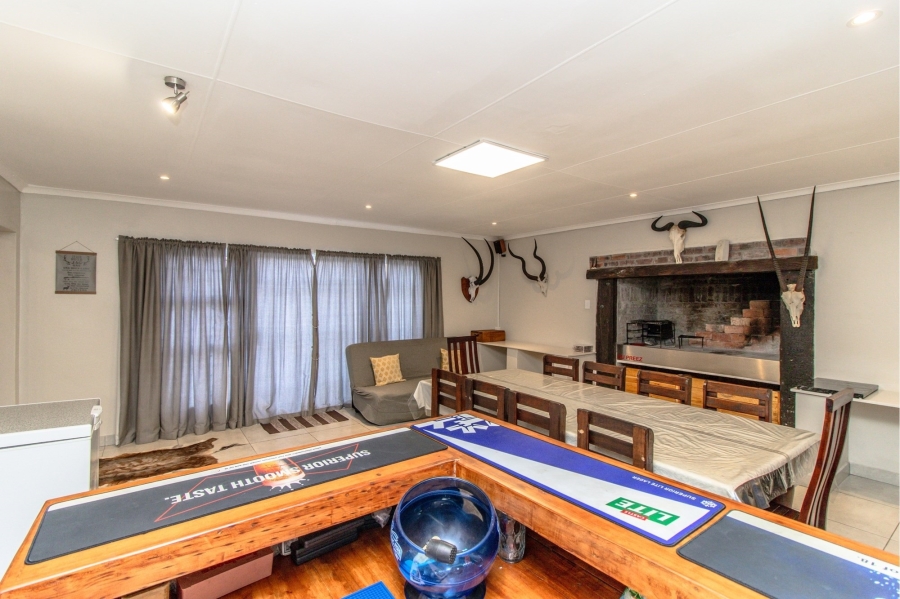 3 Bedroom Property for Sale in Franskraal Western Cape